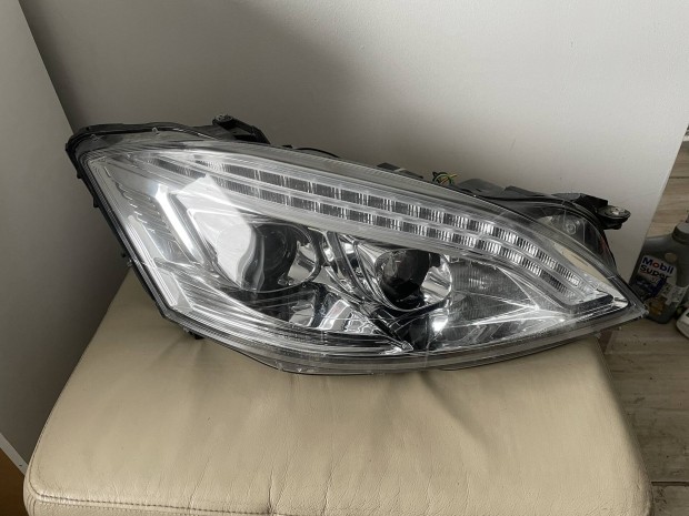 Mercedes benz w221 f�nysz�r� p�r