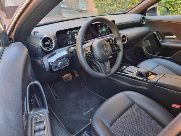 Mercedes cla 180 shooting brake