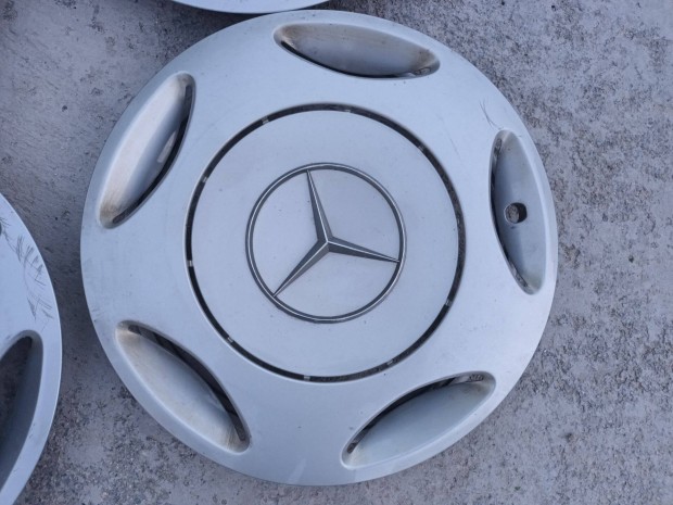 Mercedes dsztrcsa szett