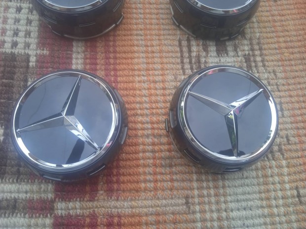 Mercedes felnikupak felni kzep