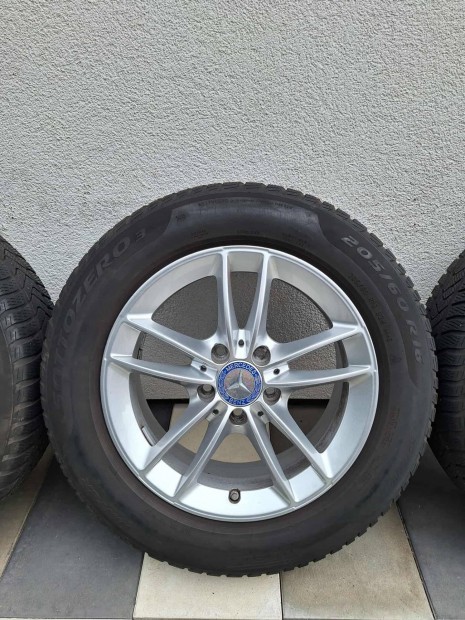Mercedes gyri 16 colos felni A B C CLA V Vito