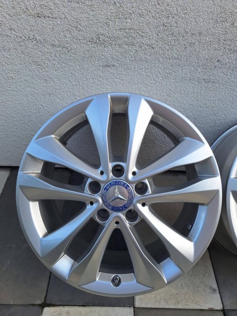 Mercedes gyári 17 colos felni A B C CLA GLA GLB ML R V Vito