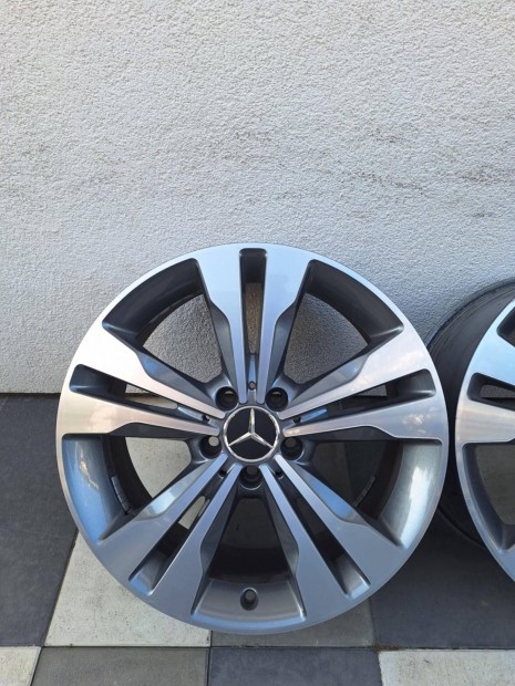Mercedes gyri 18 col felni A B C CLA GLA GLB EQA Eqb ML V Vito