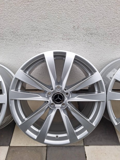 Mercedes gyári 19 colos teljesen új felni C E S CLS CL SL GLC Gle R