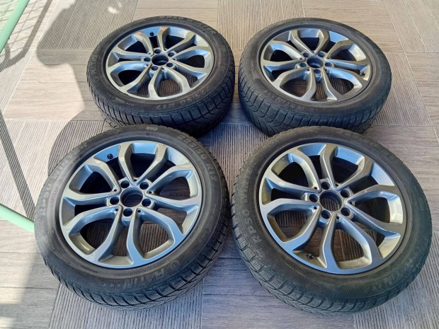 Mercedes gyári R17 alufelni téli gumikkal