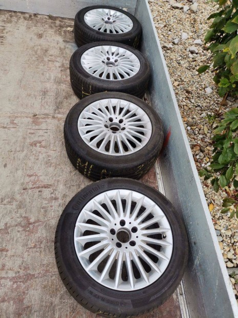 Mercedes gyári alufelni, nyári gumi 245/45 R17 jó állapotban 4db