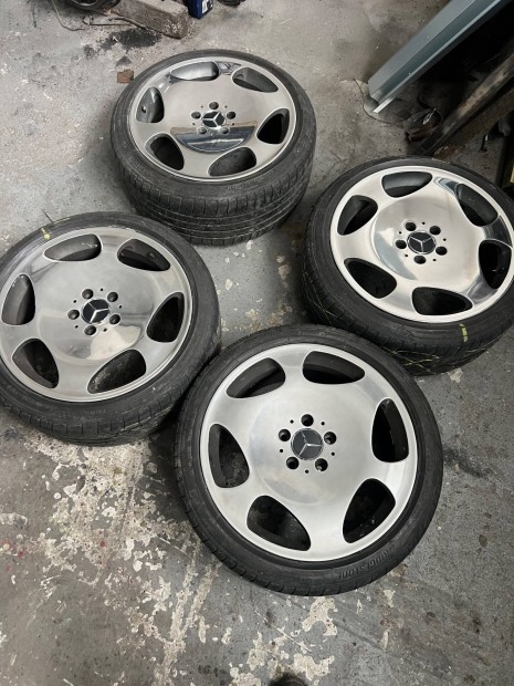 Mercedes gy�ri alufelni garnit�ra 18