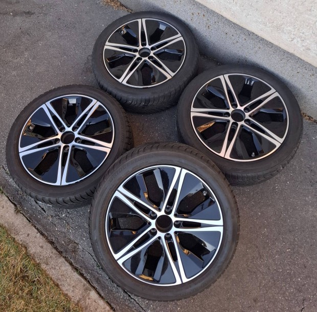 Mercedes gy�ri bicolor alufelni 18" 5x112
