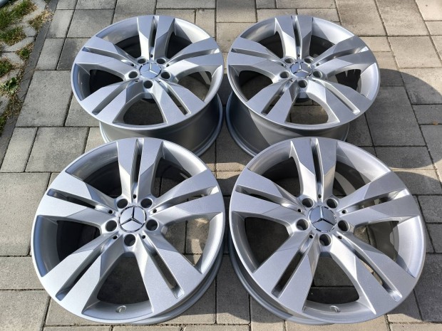 Mercedes gyri ktszles alufelni 18"