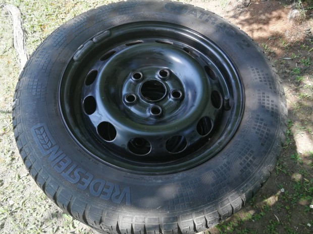 Mercedes gyári l/emezfelni garnitúra gumival 6-j15 "/