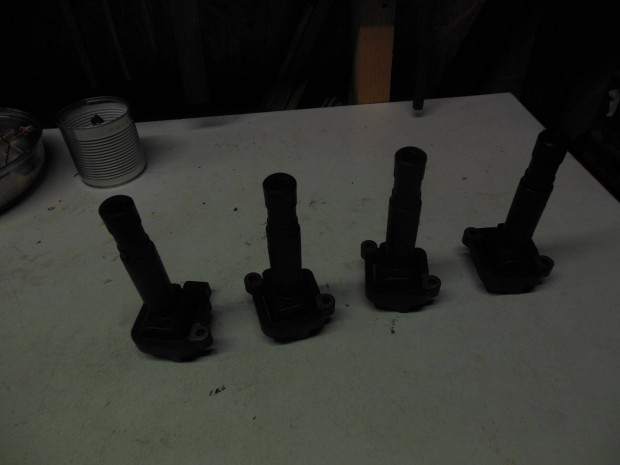 Mercedes gy�jt� traf�k,