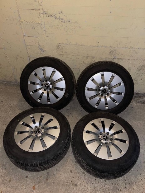 Mercedes knnyfm garnitra