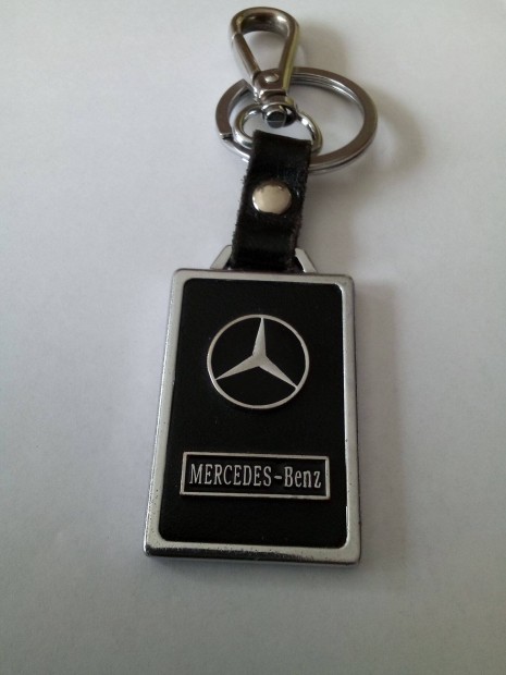 Mercedes kulcstart