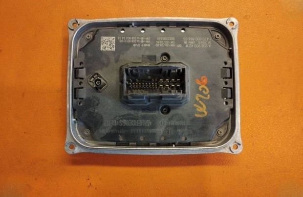 Mercedes led vezrl A2069004211 (M.20)