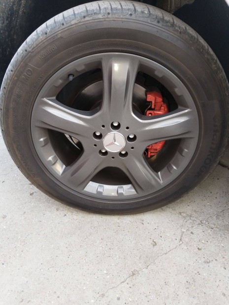 Mercedes ml gyári alufelni eladó 19"