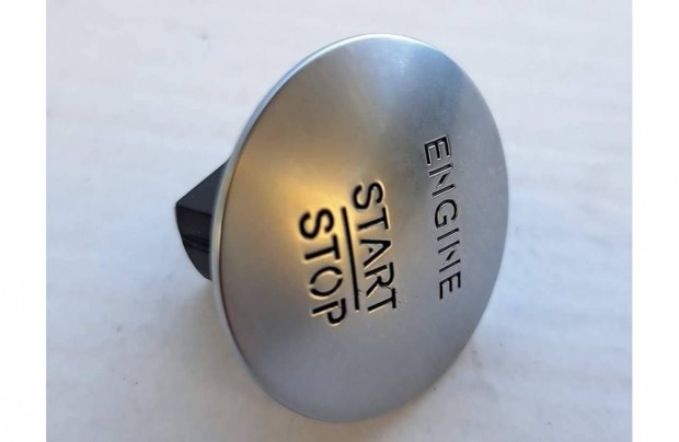 Mercedes start stop indt lellt gomb j