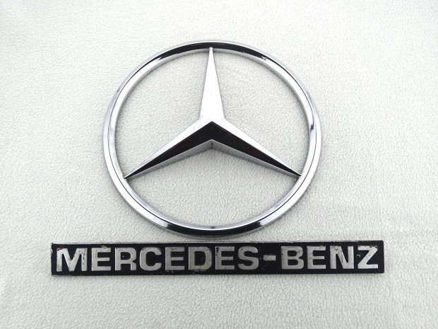 Mercedes teheraut emblma s felirat