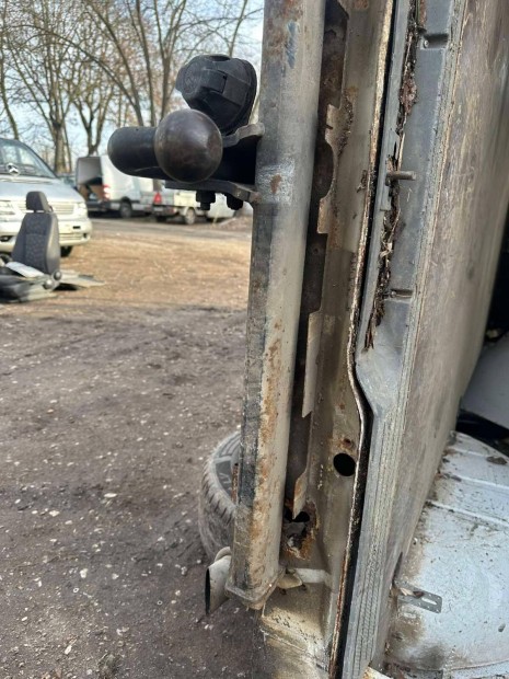 Mercedes vito 639 vonóhorog elektronikával