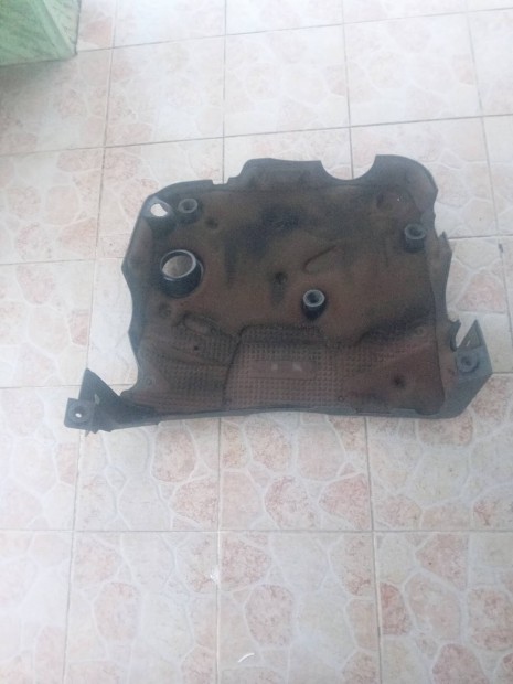 Mercedes w163 motorburkolat elad�.