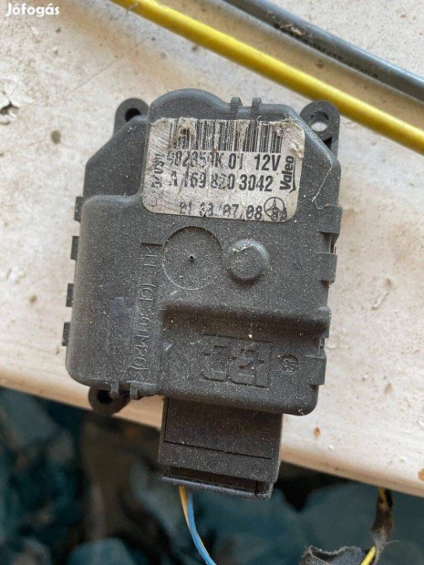 Mercedes w169 A1698203042 F�t�s �ll�t� Motor posta megoldhat�