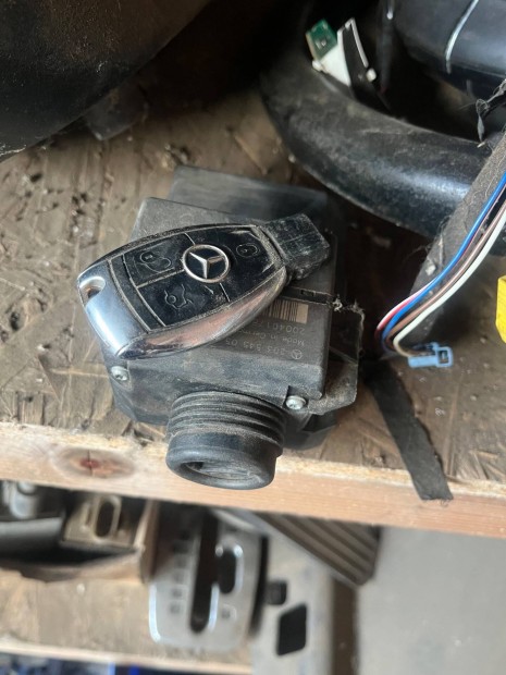 Mercedes w203 gy�jt�s kapcsol�