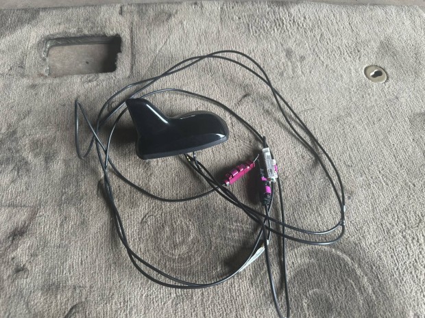 Mercedes w204 antenna