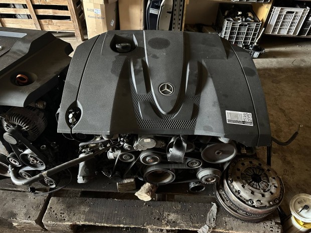 Mercedes w204 w211 om646 fűzött blokk komplett motor