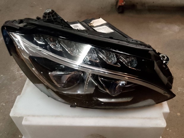 Mercedes w205 Lmpa A2059063204