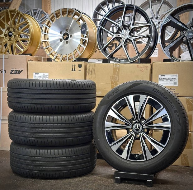 Mercedes w206 C osztály gyari alufelnik 225/55 R17 nyári gumikkal