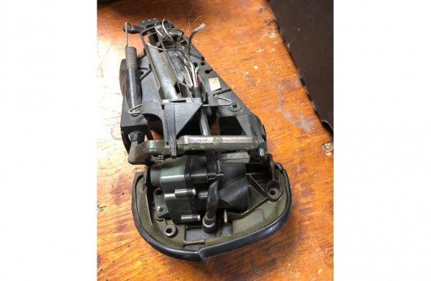 Mercedes w210 T�k�r bels�r�sz motoros t�r�smentes komplett