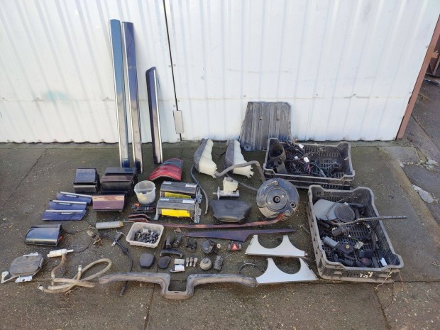 Mercedes w210 (1997) alkatr�szek jelk�pes 10.000.-�rt