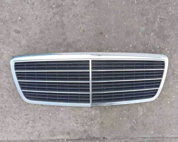 Mercedes w210 facelift h�t�r�cs