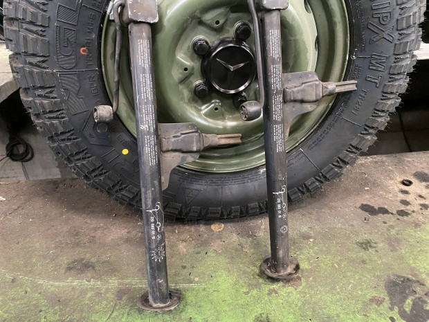 Mercedes w210 w202 gyri emel