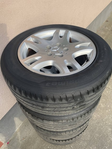 Mercedes w211 Alufelni 16 zoll gumival