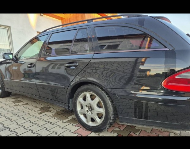 Mercedes w211 E oszt�ly alkatr�szek