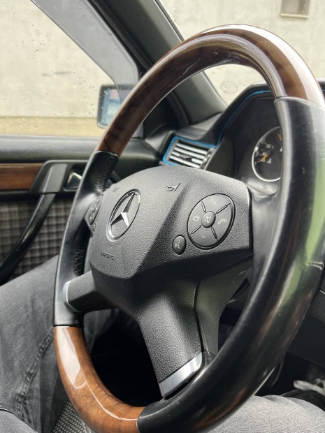 Mercedes w212 fa multi kormny 
