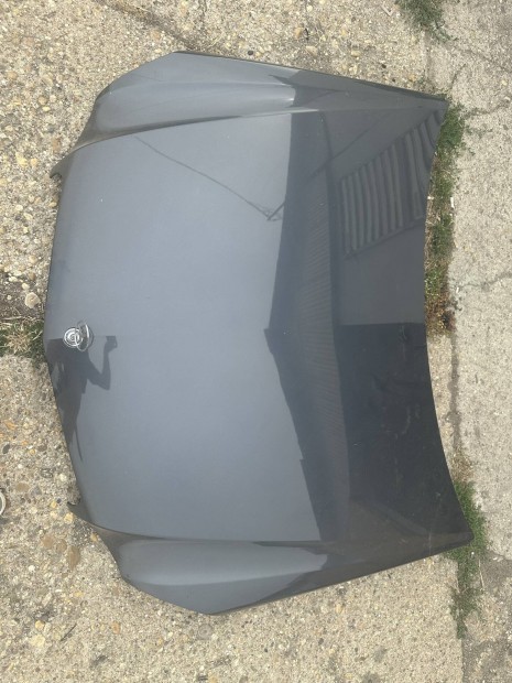 Mercedes w212 szürke motorháztető