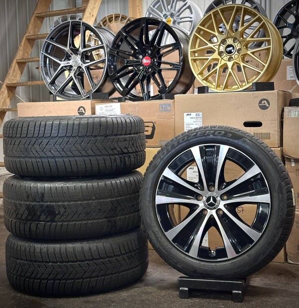 Mercedes w213 8-9x18 zoll gyári alufelnik téli gumikkal