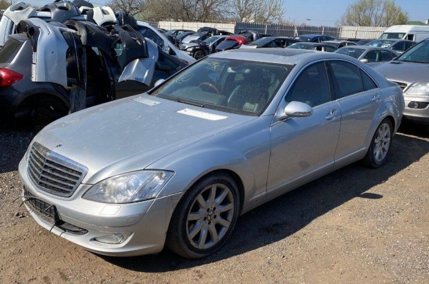 Mercedes w221 320CDI Bontott minden alkatrsze elad!