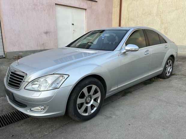 Mercedes w221 s320cdi om642 alkatrszek