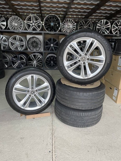 Mercedes w257 gyari 18" alufelni