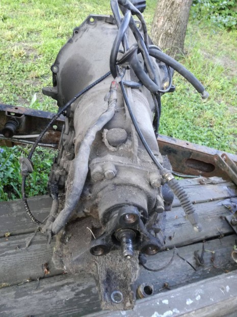 Mercedes w 116 automata váltó