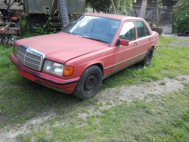 Mercedes w 124 alkatrészek