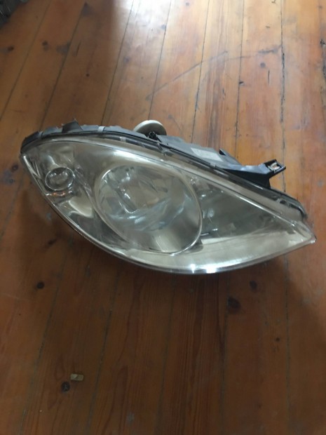 Mercedesw169 jobb oldali l�mpa