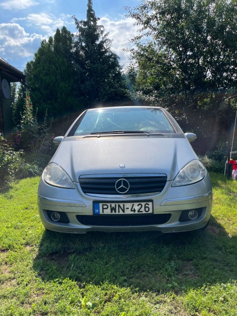 Mercedesz A180 elad