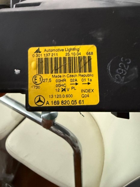 Merci A osztly bal els lmpa