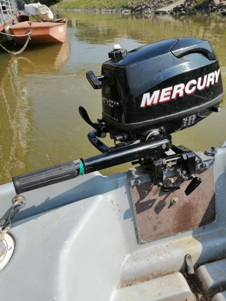 Mercury 5Le-s csnakmotor megkmlt/kiprblhat llapotban