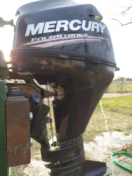 Mercury 9.9le 4t csónakmotor