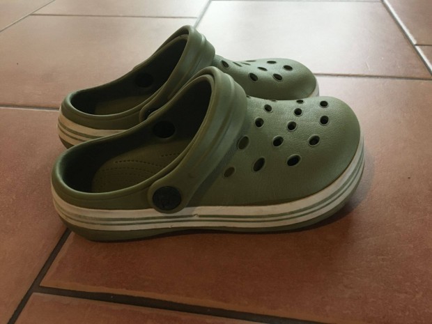 Mregzld gumi papucs! 30-32