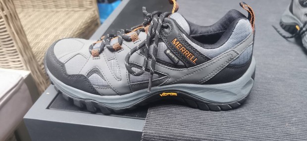 Merrell tra cip 42.